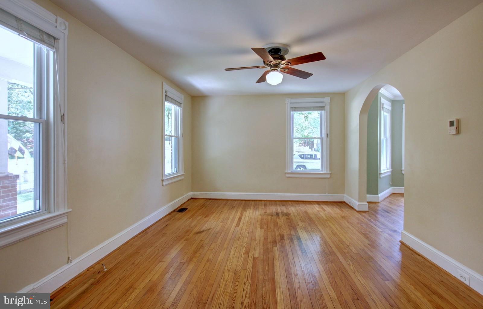 3100 Perry Street Mount Rainier, MD 20712 - Photo 6 of 40 Sunny Living Room