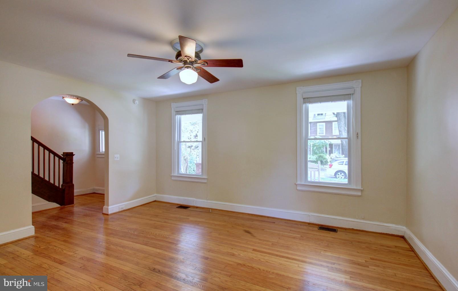 3100 Perry Street Mount Rainier, MD 20712 - Photo 7 of 40 Living Room with view toward Foyer