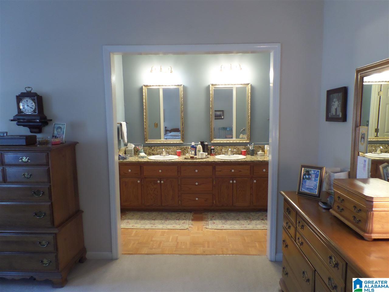 5550 Jeremiah Lane Birmingham, AL 35235 - Photo 23 of 33