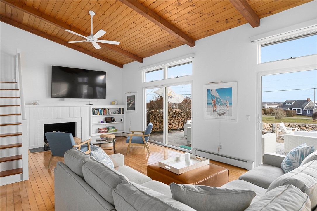 63 Indian Road Little Compton, RI 02837 - Photo 4 of 49 Gallery Image 4
