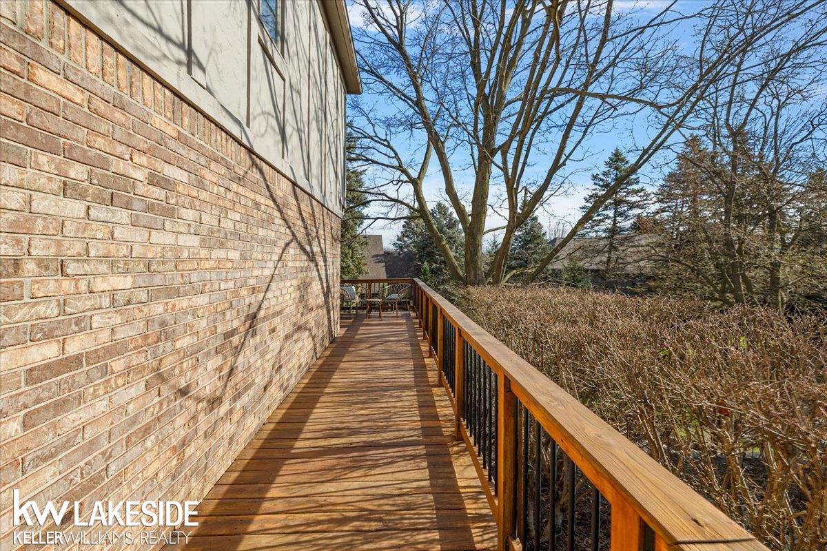 1065 Stony Pointe Boulevard Rochester, MI 48307 - Photo 22 of 90 50170424-d0c8ee21-1a67-4538-8af6-5497e421ab17.JPG