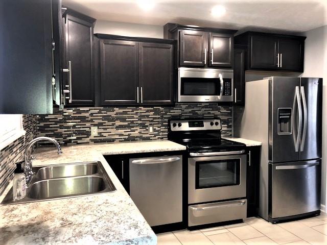 The kitchen will impress you!