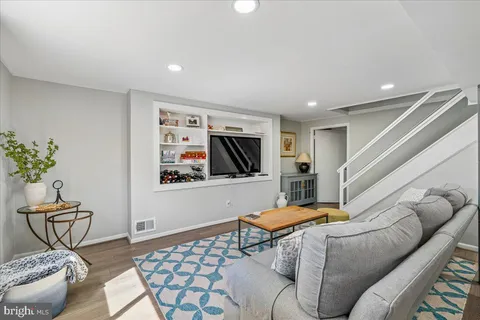 $789,000 | 11336 Mitscher Street, Kensington, MD 20895