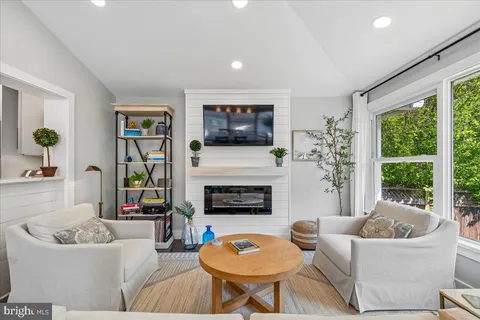 $789,000 | 11336 Mitscher Street, Kensington, MD 20895