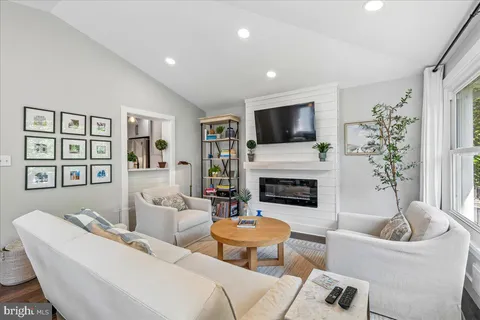 $789,000 | 11336 Mitscher Street, Kensington, MD 20895