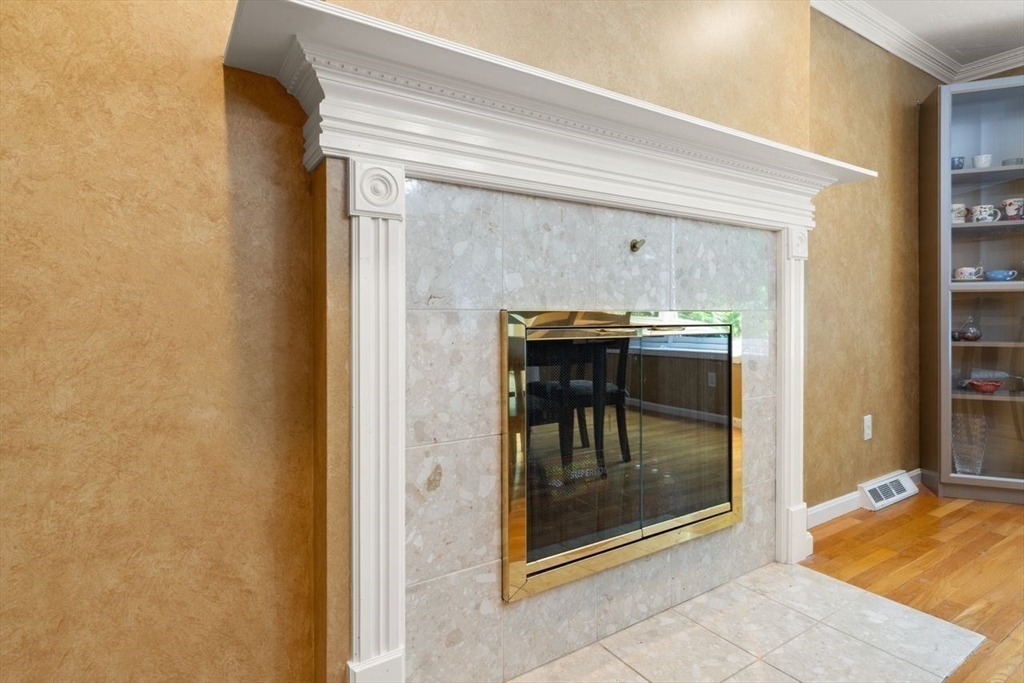 35 Castle Drive Sharon, MA 02067 - Photo 10 of 38