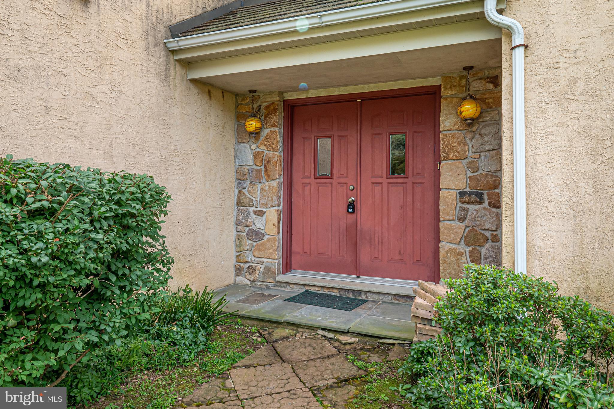 2 Camby Chase Road Media, PA 19063 - Photo 5 of 45