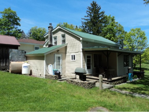 1065 Creek Road Kingsley, PA 18823 - Photo 2 of 10 Gallery Image 2