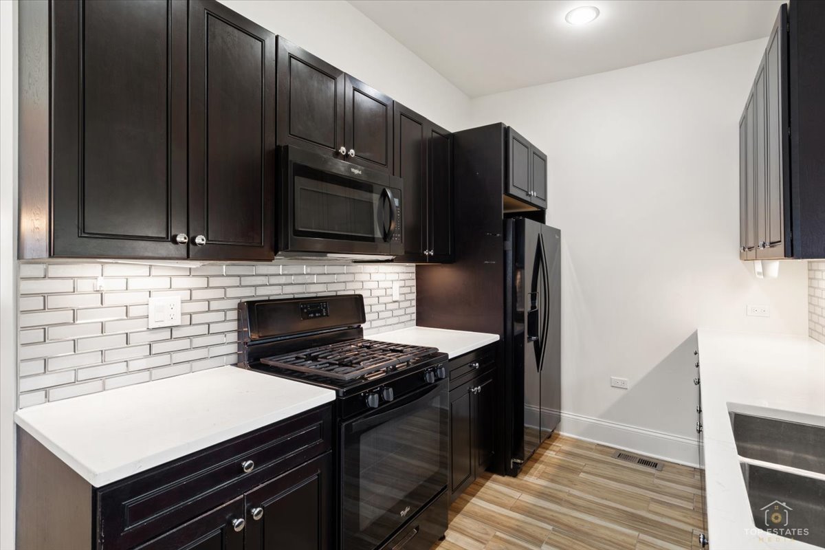 2617 North Springfield Avenue Chicago, IL 60647 - Photo 19 of 37