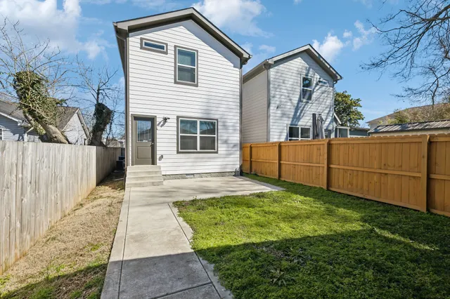 $3,000 | 1609 B 9th Avenue North, Nashville, TN 37208