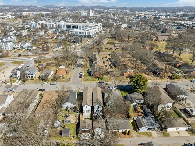 $3,000 | 1609 B 9th Avenue North, Nashville, TN 37208