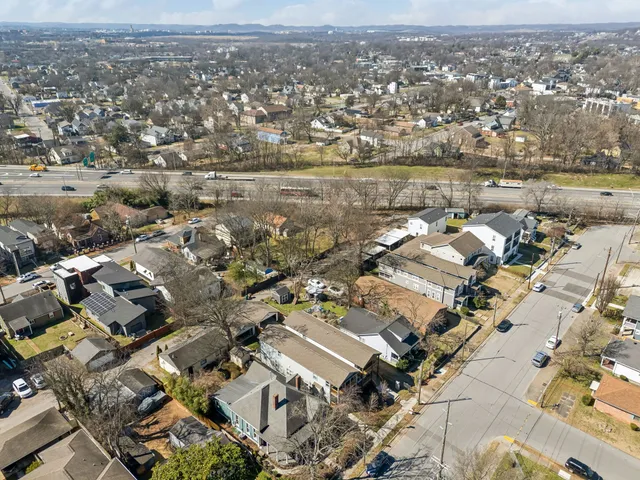 $3,000 | 1609 B 9th Avenue North, Nashville, TN 37208