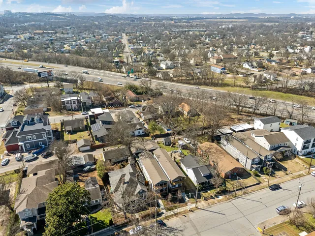 $3,000 | 1609 B 9th Avenue North, Nashville, TN 37208