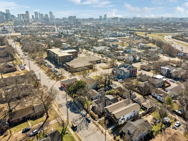 $3,000 | 1609 B 9th Avenue North, Nashville, TN 37208