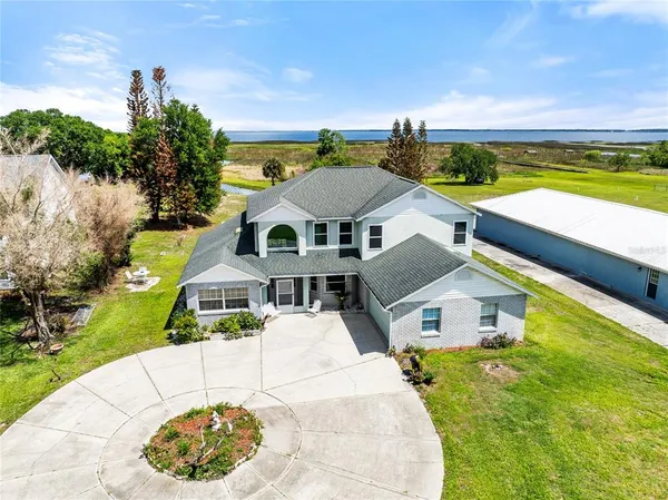 $695,000 | 3480 Lakeshore Boulevard, St. Cloud, FL 34769