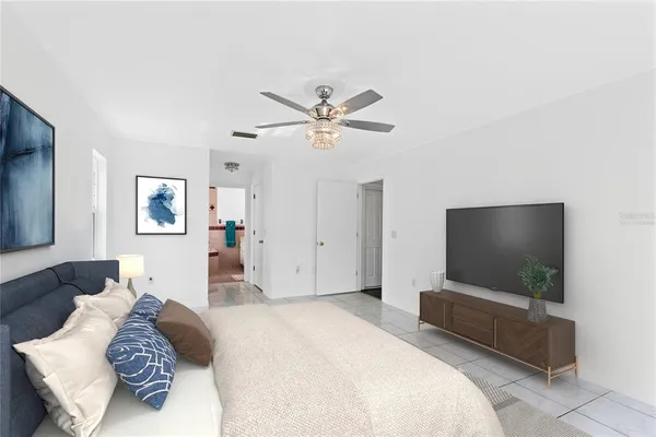 $695,000 | 3480 Lakeshore Boulevard, St. Cloud, FL 34769