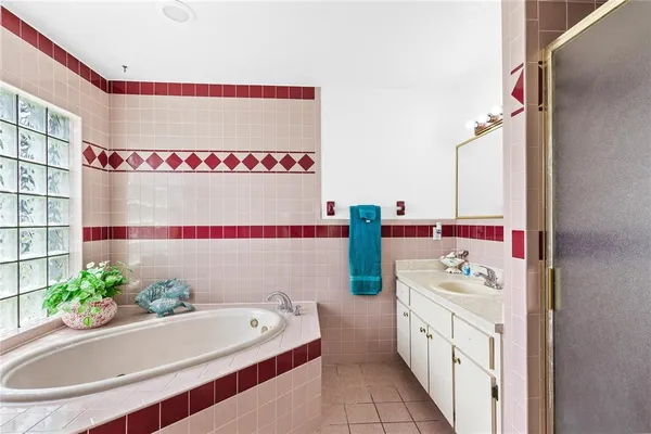 $695,000 | 3480 Lakeshore Boulevard, St. Cloud, FL 34769