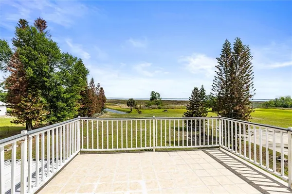 $695,000 | 3480 Lakeshore Boulevard, St. Cloud, FL 34769