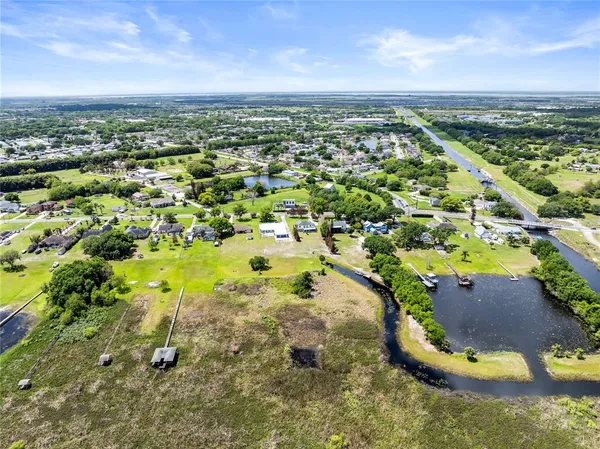 $695,000 | 3480 Lakeshore Boulevard, St. Cloud, FL 34769