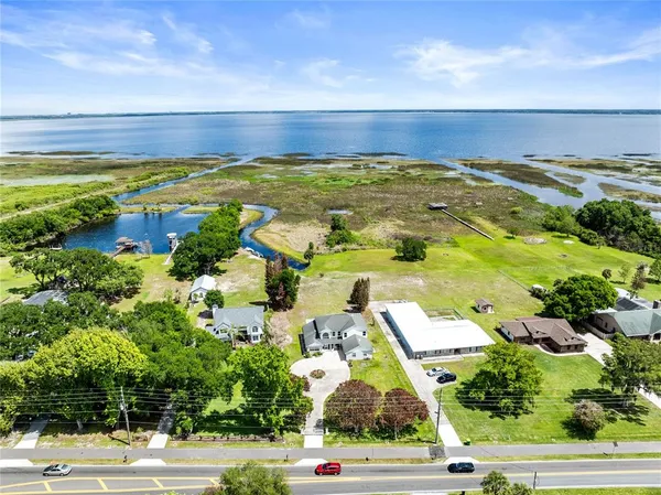 $695,000 | 3480 Lakeshore Boulevard, St. Cloud, FL 34769
