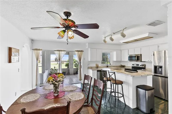 $695,000 | 3480 Lakeshore Boulevard, St. Cloud, FL 34769