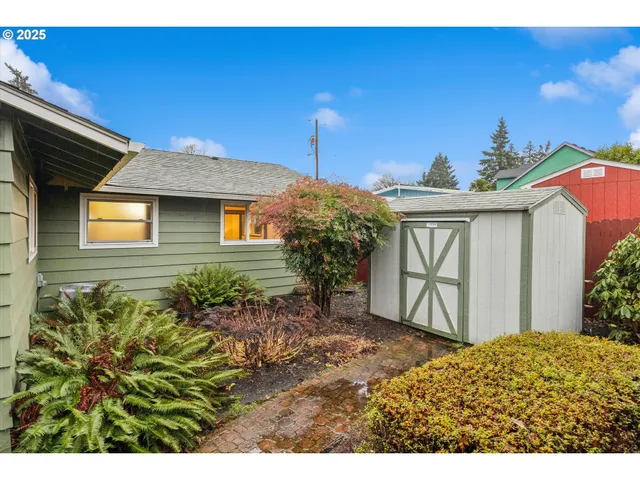 $565,000 | 1065 Columbia Avenue, Gladstone, OR 97027