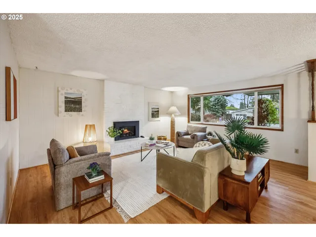 $565,000 | 1065 Columbia Avenue, Gladstone, OR 97027