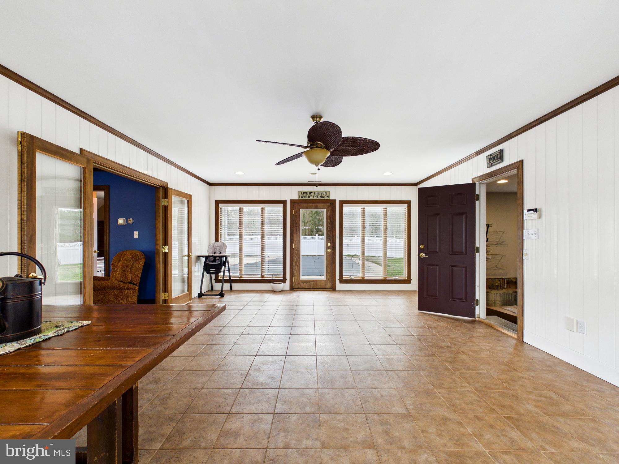 24764 Pealiquor Road Denton, MD 21629 - Photo 34 of 69 Sun room
