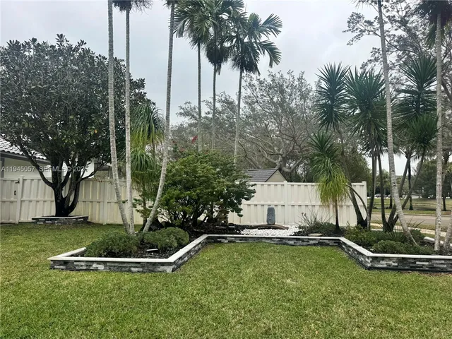 $1,330,000 | 13707 Northwest 21st Street, Pembroke Pines, FL 33028