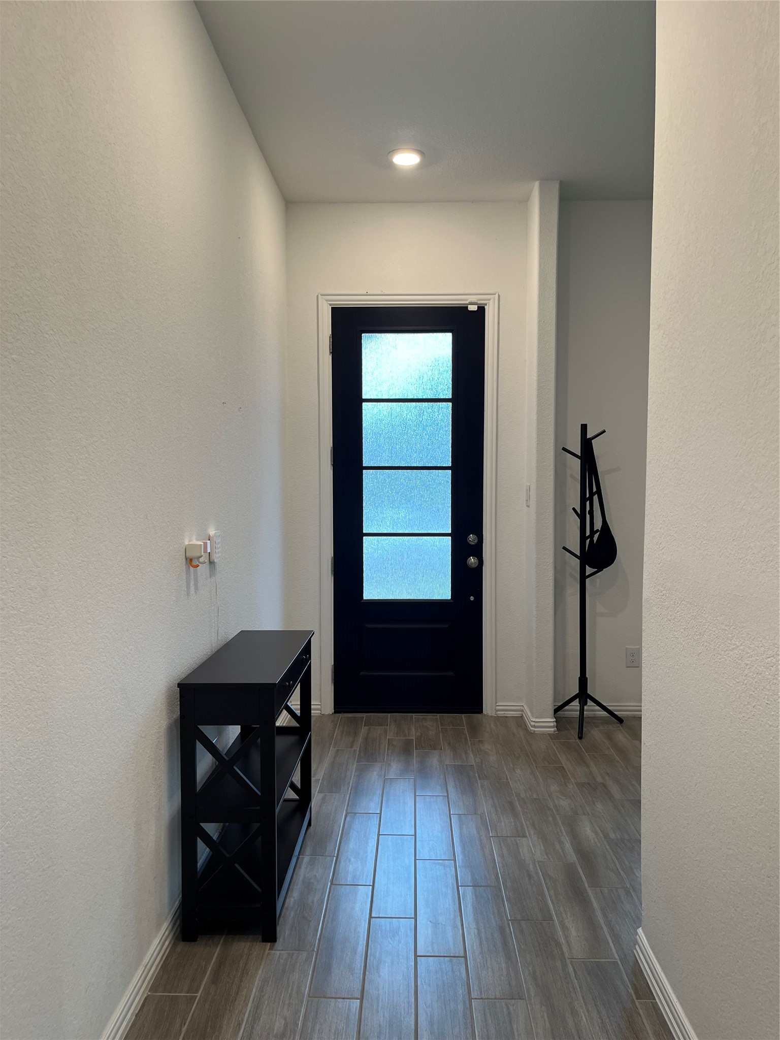 14242 Amherst Mdw Trail Rosharon, TX 77583 - Photo 5 of 36 Designer Front Door * Nice Foyer Entrance