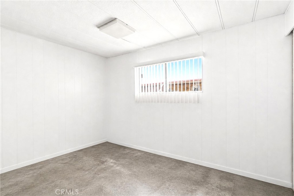 9391 California Avenue, Unit 35 Riverside, CA 92503 - Photo 16 of 32 a view of an empty room
