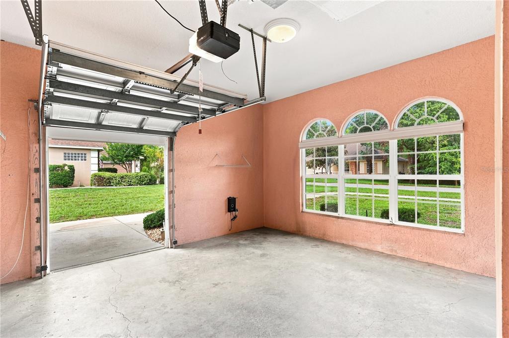 8698 Mississippi Run Weeki Wachee, FL 34613 - Photo 11 of 66 Gallery Image 11