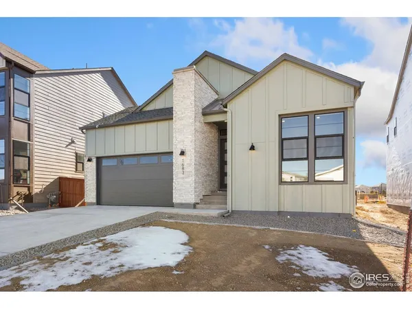 $749,900 | 1683 Sundown Run Drive, Windsor, CO 80550