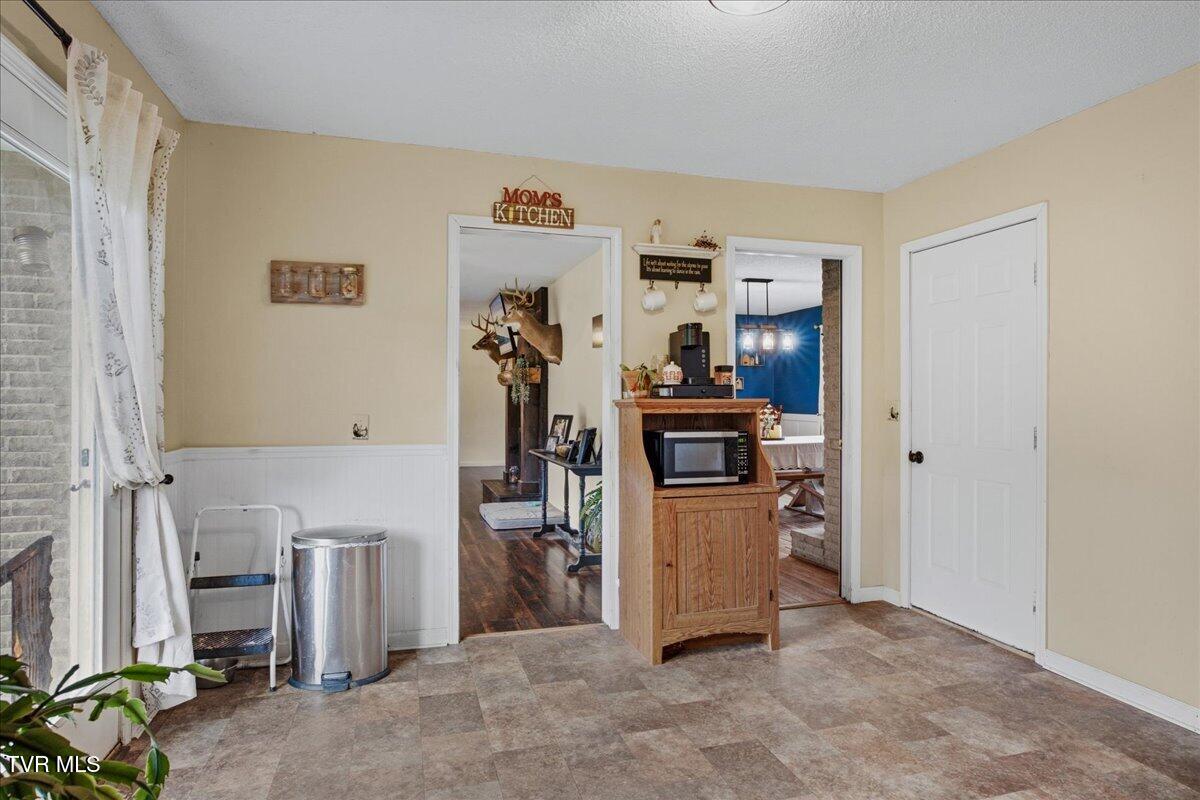 122 South Fork Road Marion, VA 24354 - Photo 17 of 70 41-WBP-S-Fork-41