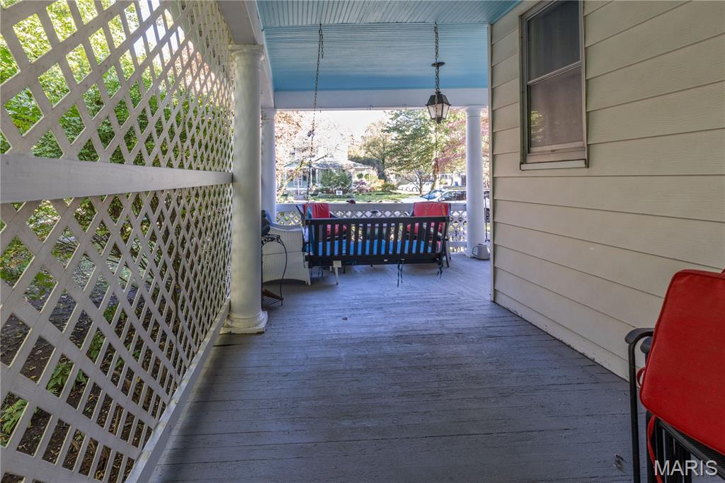 409 East Cypress Street Charleston, MO 63834 - Photo 12 of 57