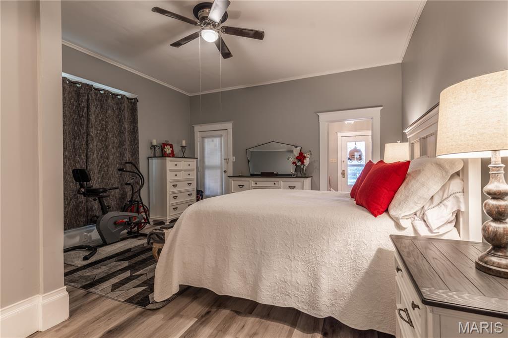 409 East Cypress Street Charleston, MO 63834 - Photo 23 of 57