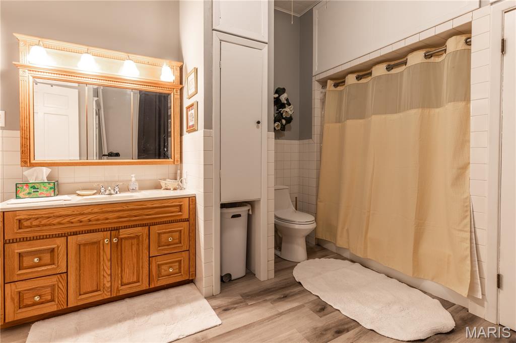 409 East Cypress Street Charleston, MO 63834 - Photo 28 of 57