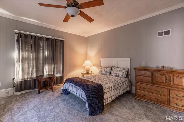 $250,000 | 409 East Cypress Street, Charleston, MO 63834