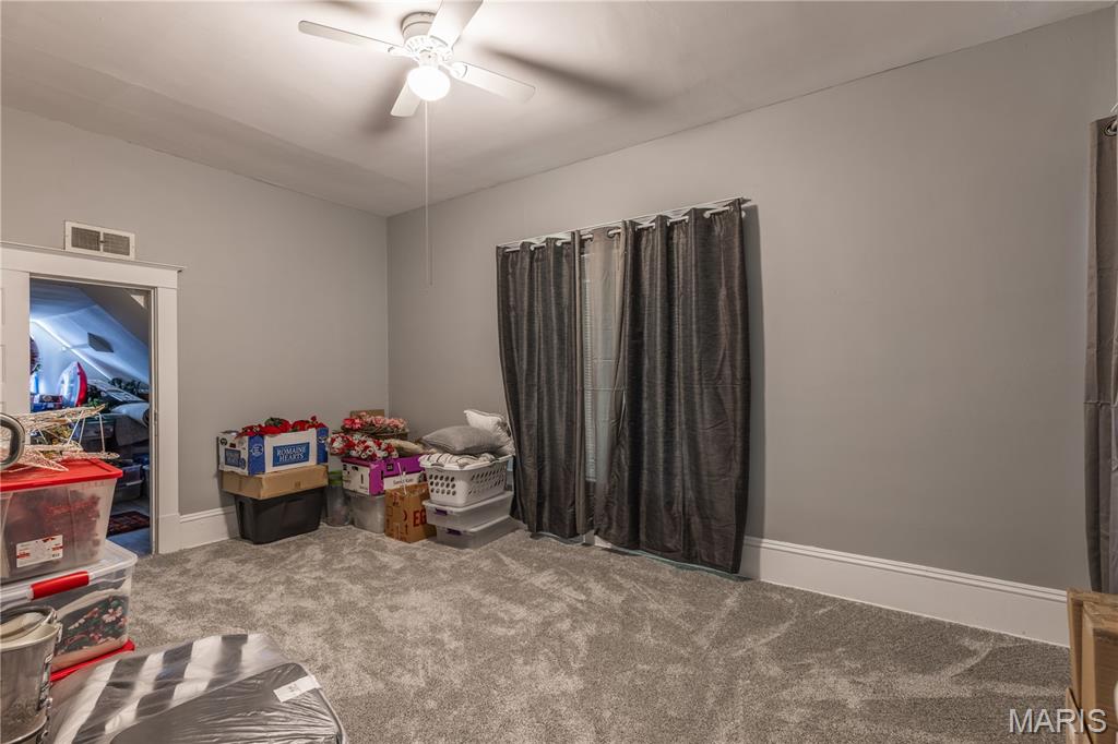 409 East Cypress Street Charleston, MO 63834 - Photo 37 of 57