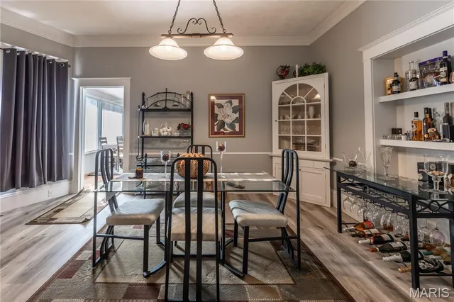 $250,000 | 409 East Cypress Street, Charleston, MO 63834