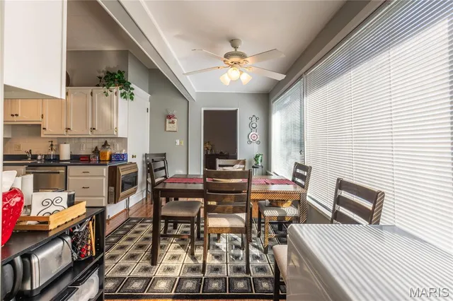 $250,000 | 409 East Cypress Street, Charleston, MO 63834