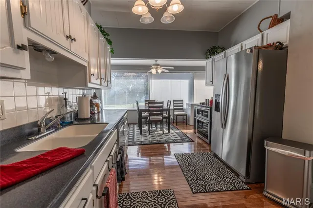 $250,000 | 409 East Cypress Street, Charleston, MO 63834