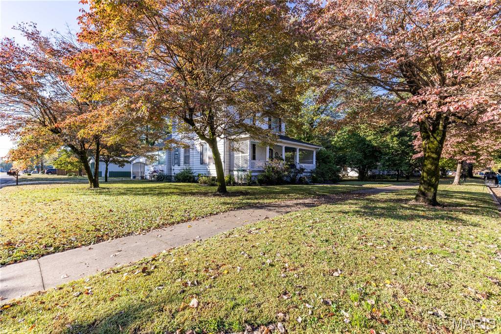 409 East Cypress Street Charleston, MO 63834 - Photo 7 of 57