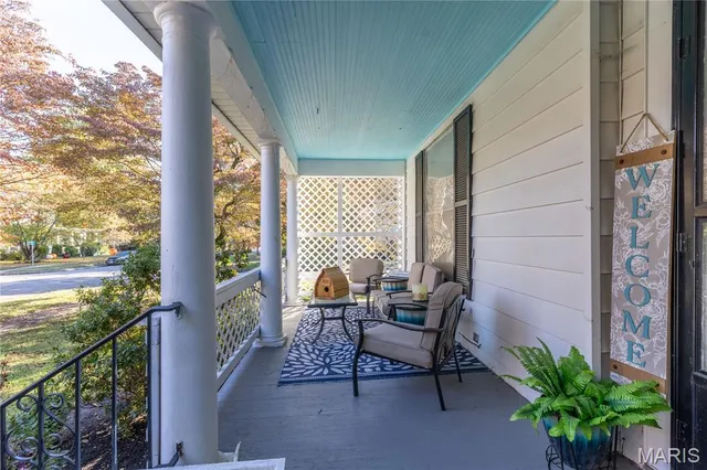 $250,000 | 409 East Cypress Street, Charleston, MO 63834