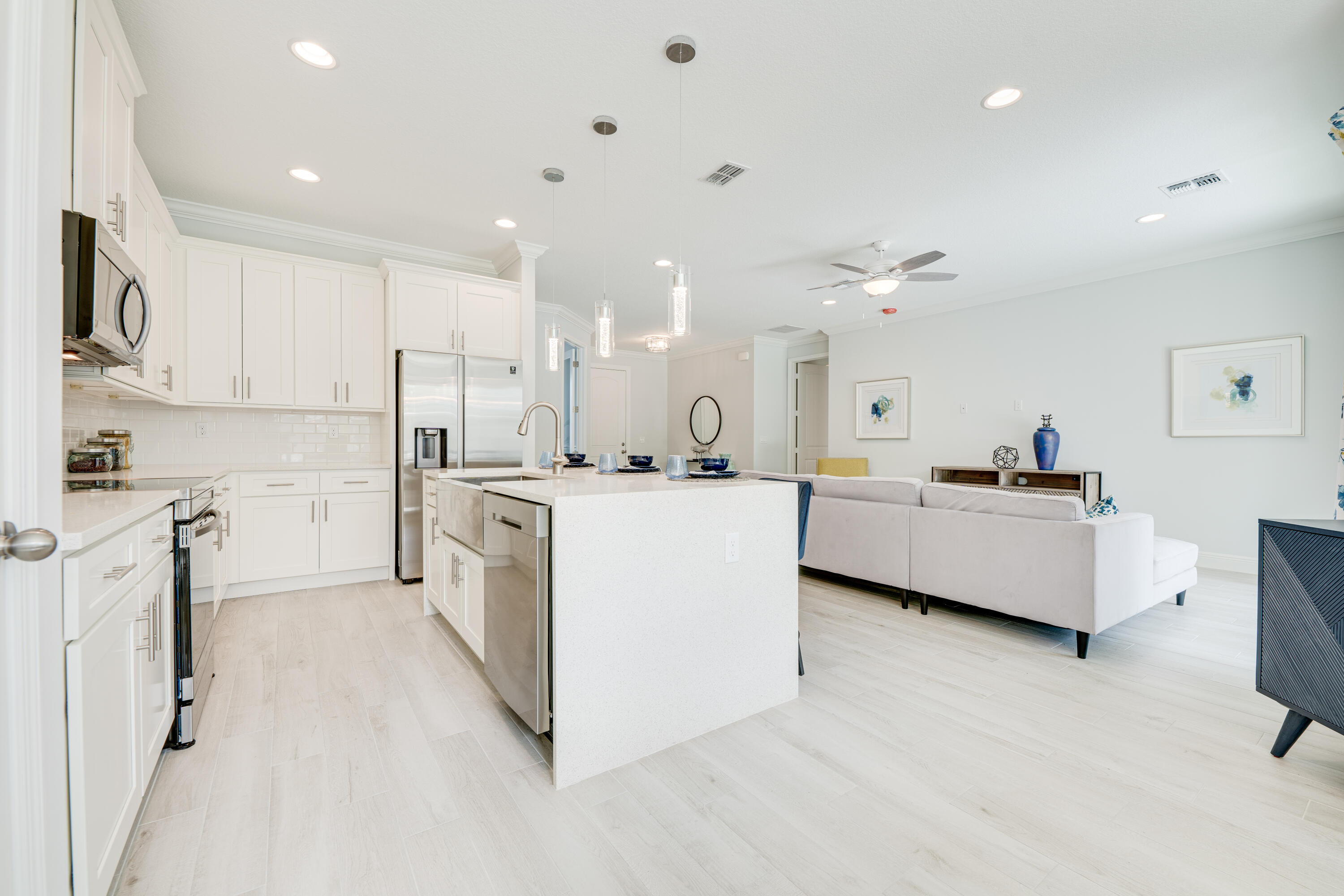 664 Southwest Aster Road Port St. Lucie, FL 34953 - Photo 10 of 29 DSC04566HDR