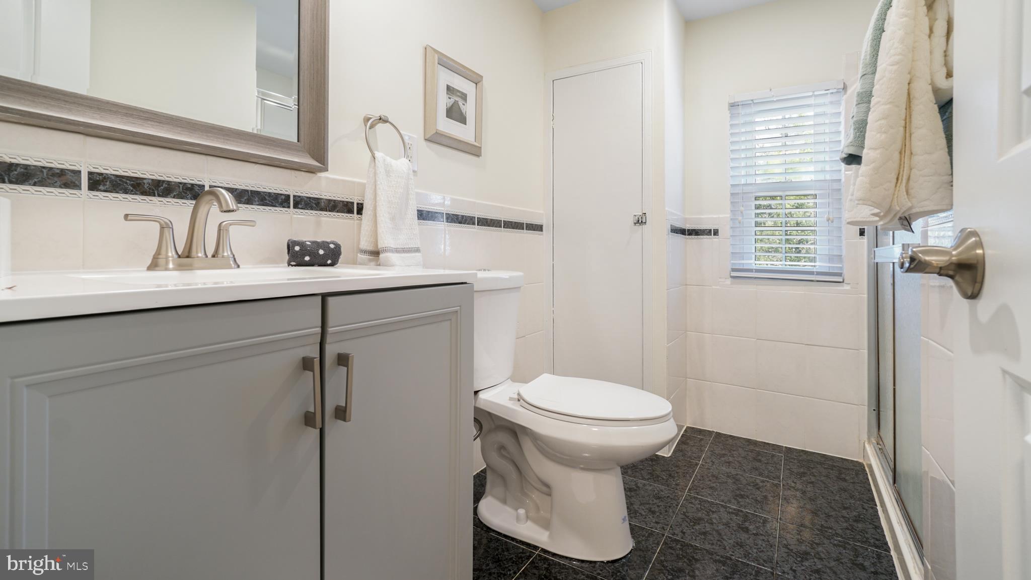 2415 Eccleston Street Silver Spring, MD 20902 - Photo 18 of 25 Gallery Image 18