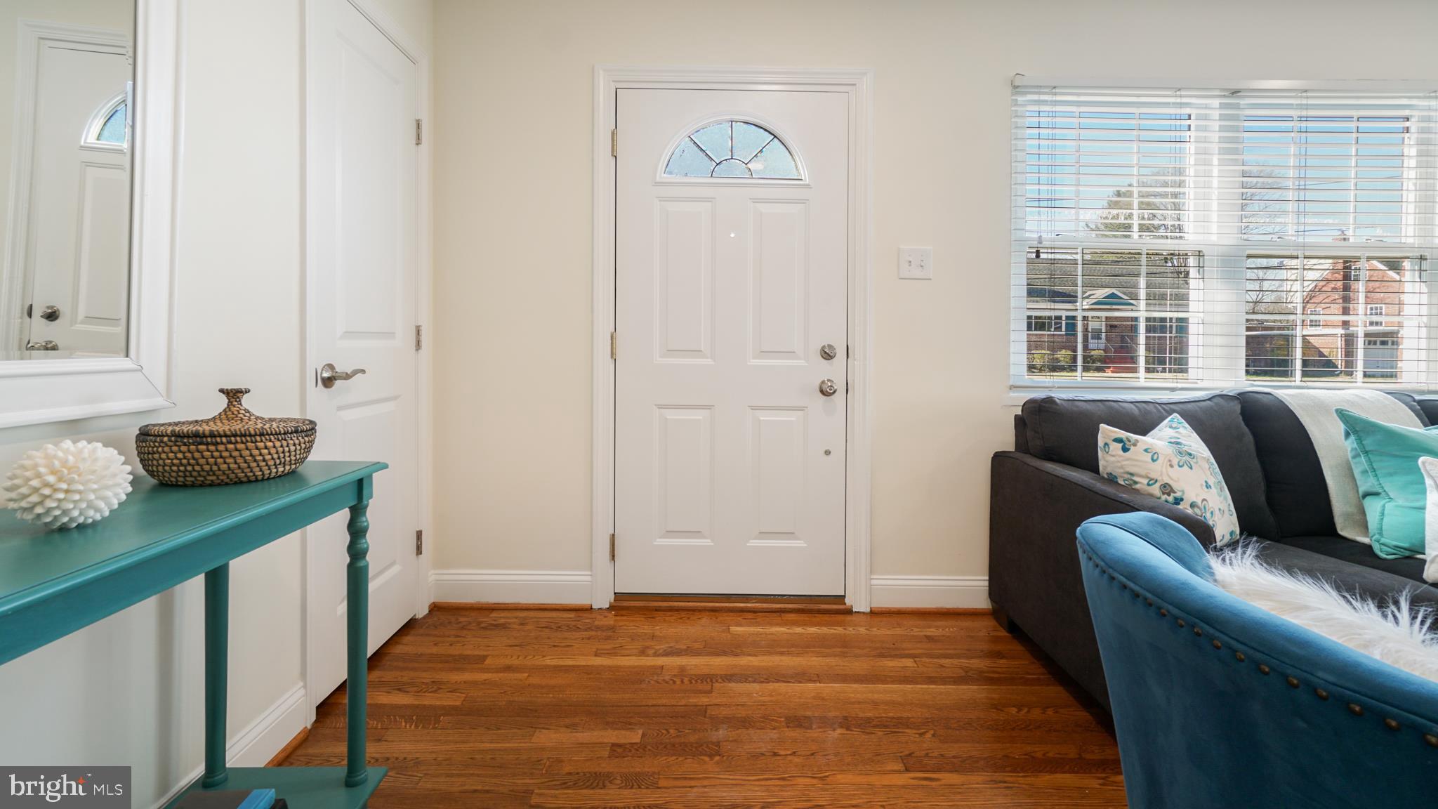 2415 Eccleston Street Silver Spring, MD 20902 - Photo 5 of 25 Gallery Image 5