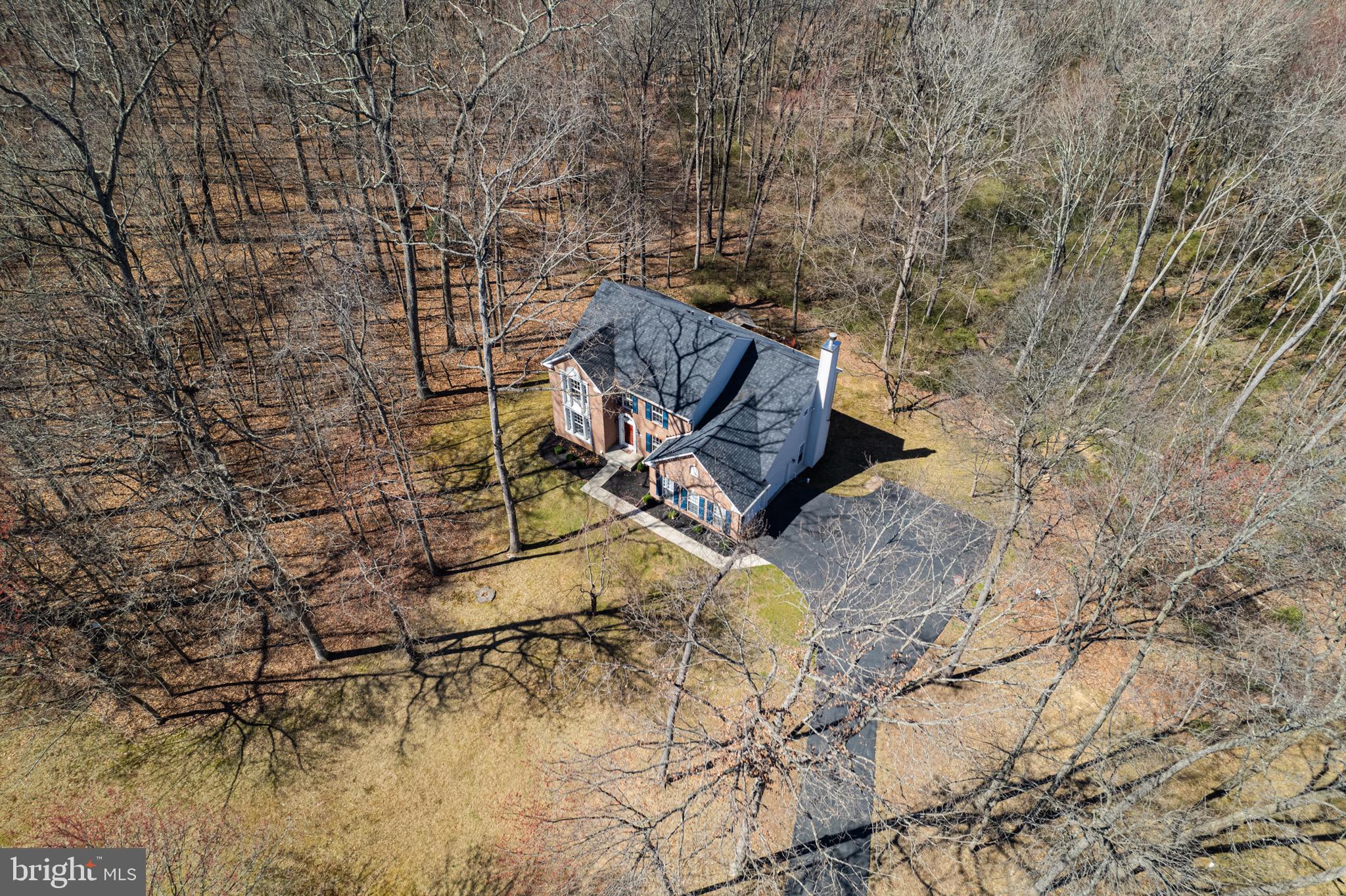 5810 Artisan Drive Eldersburg, MD 21784 - Photo 39 of 39 a view of a backyard with sitting area
