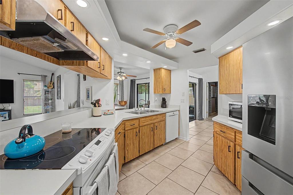 2028 Nobleton Avenue Spring Hill, FL 34608 - Photo 11 of 35 Gallery Image 11
