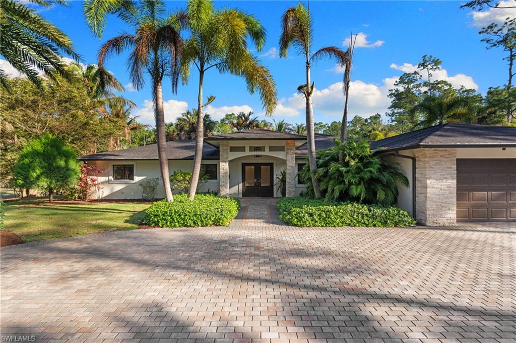 4501 3rd Avenue Southwest Naples, FL 34119 - Photo 3 of 50